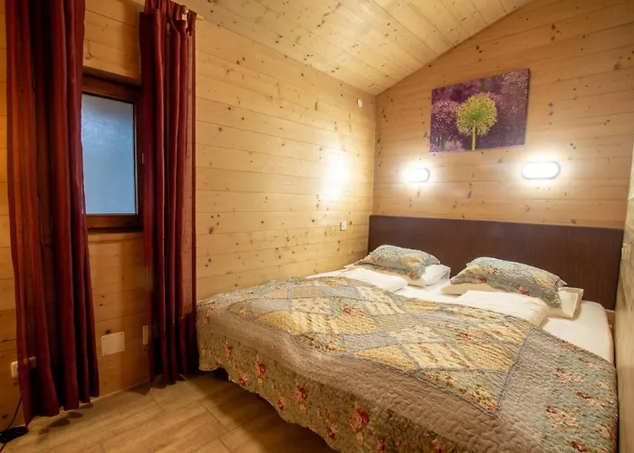 And Mountain View Apartment