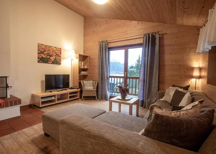 And Mountain View 滨湖采尔