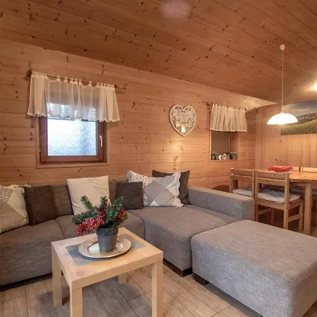 And Mountain View Apartment